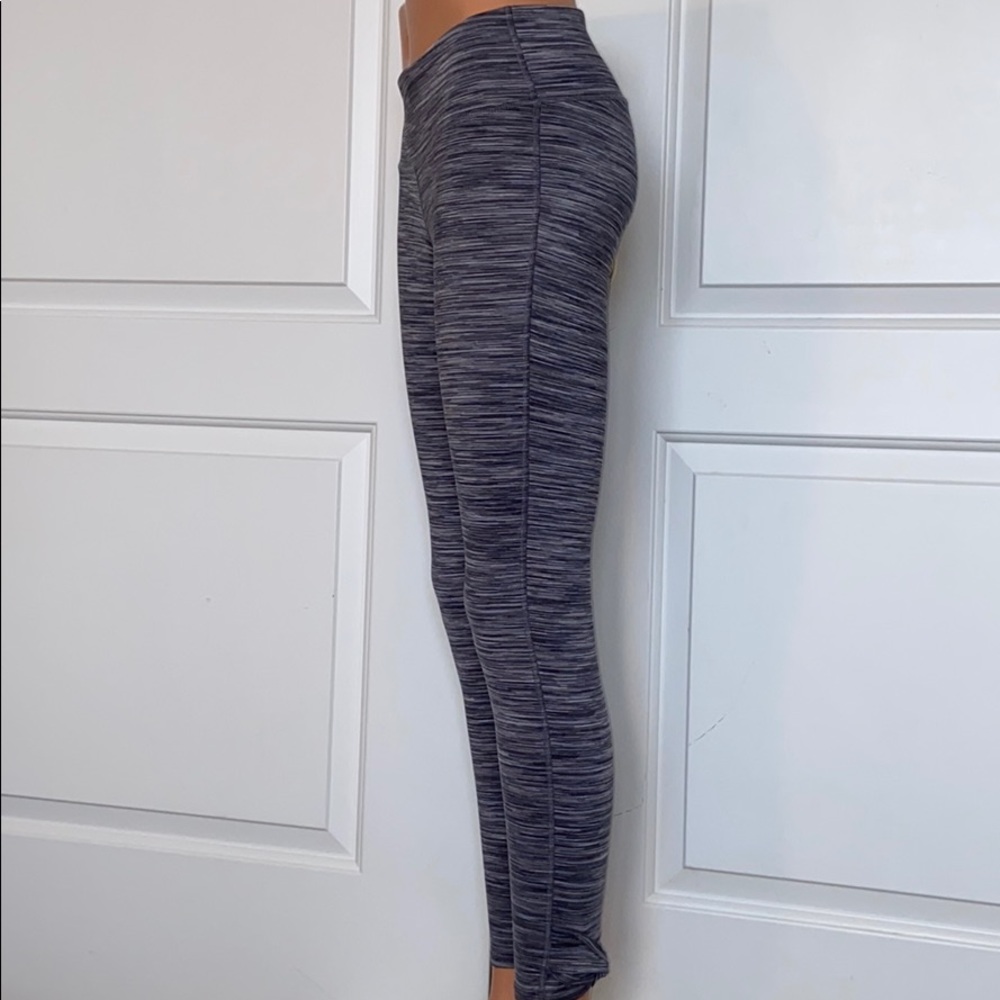 OLD NAVY SPACE DYE COMPRESSION LEGGINGS